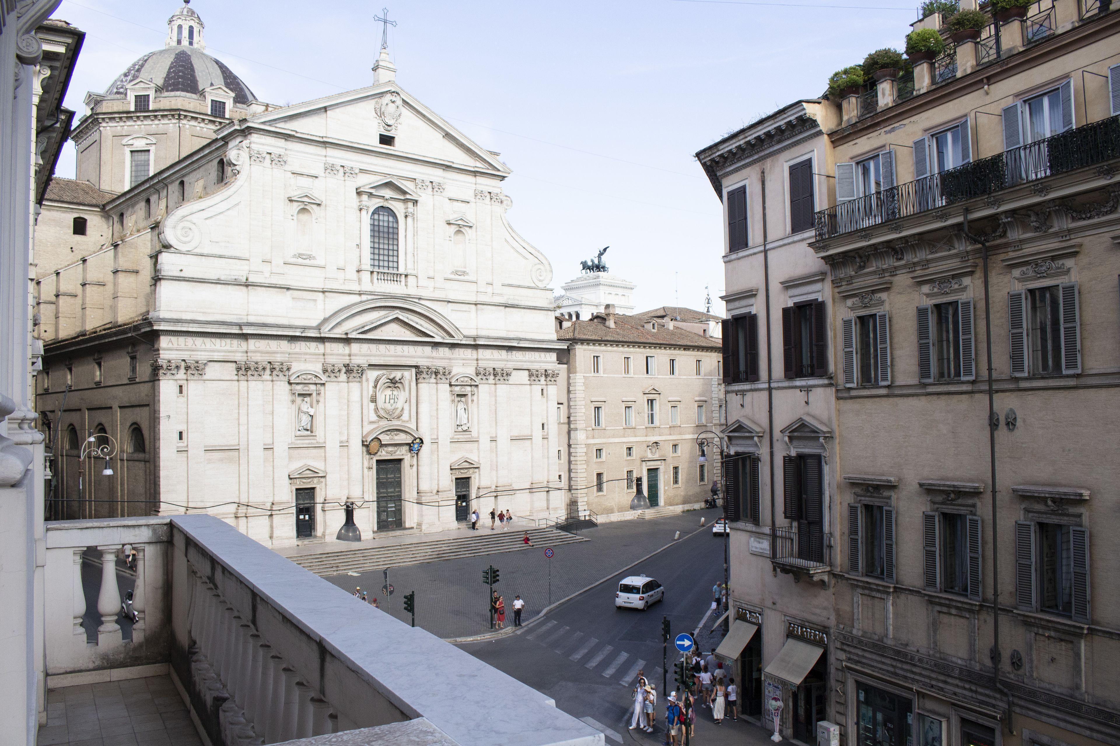 Le Quattro Dame Luxury Suites — Photos 1